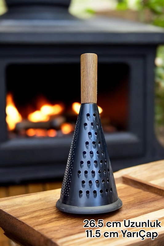 Ahşap Saplı Huni 3 Köşeli Siyah Çelik Rende KW-274