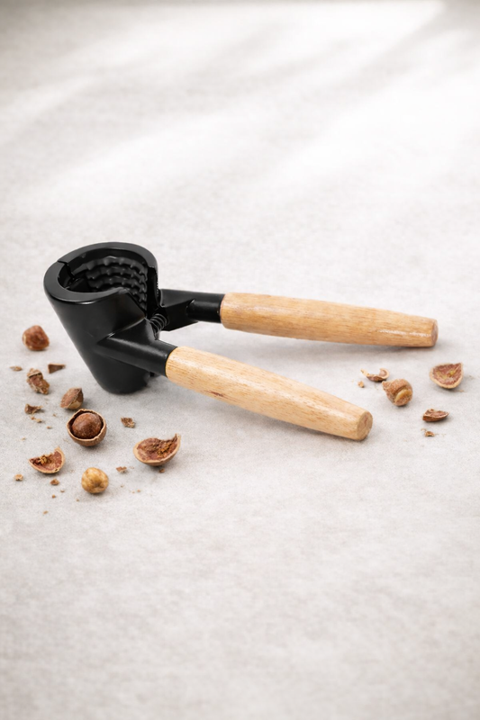 Bambu Döküm Fındık Ceviz Kıracağı KW-1116