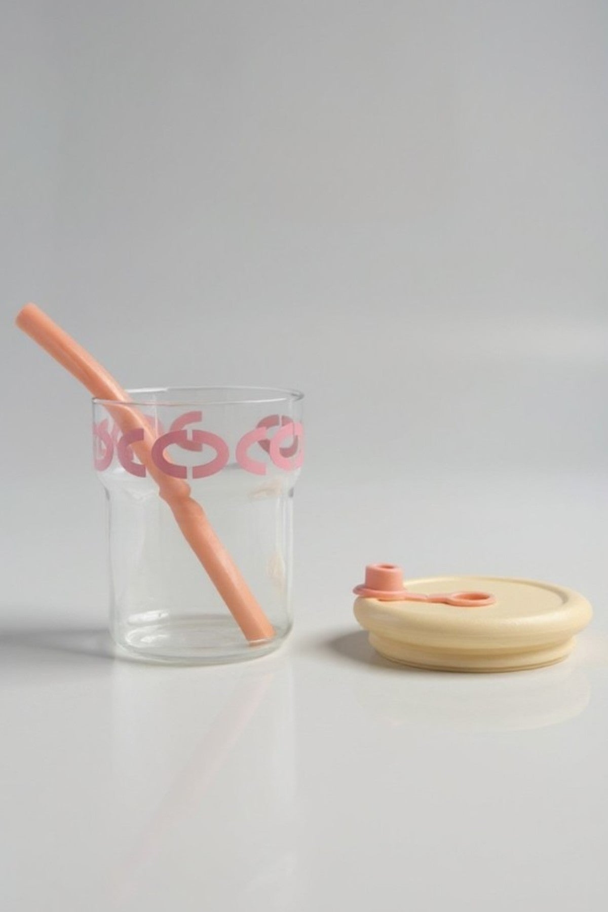 Pipetli Kapaklı Borosilikat Cam Matara KW-879