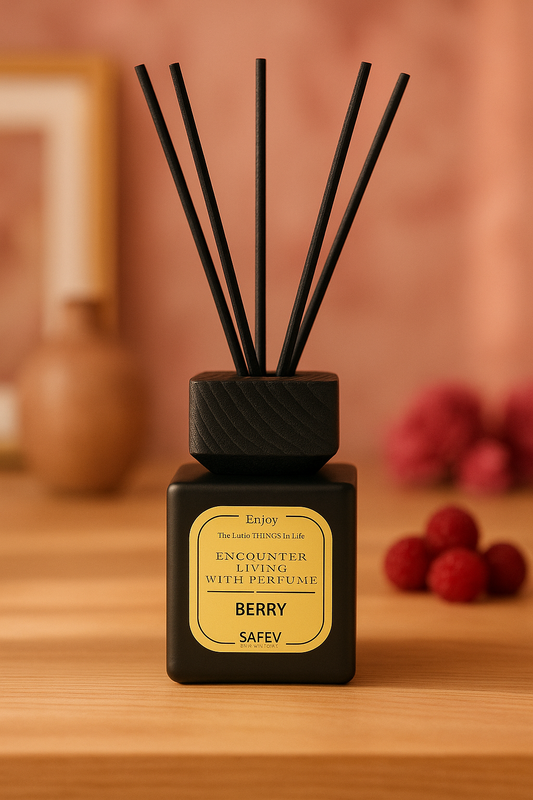 Bambu Çubuklu Lüx Oda Kokusu Berry Kırmızı Meyve Oda Parfümü 100ML SHN-1701