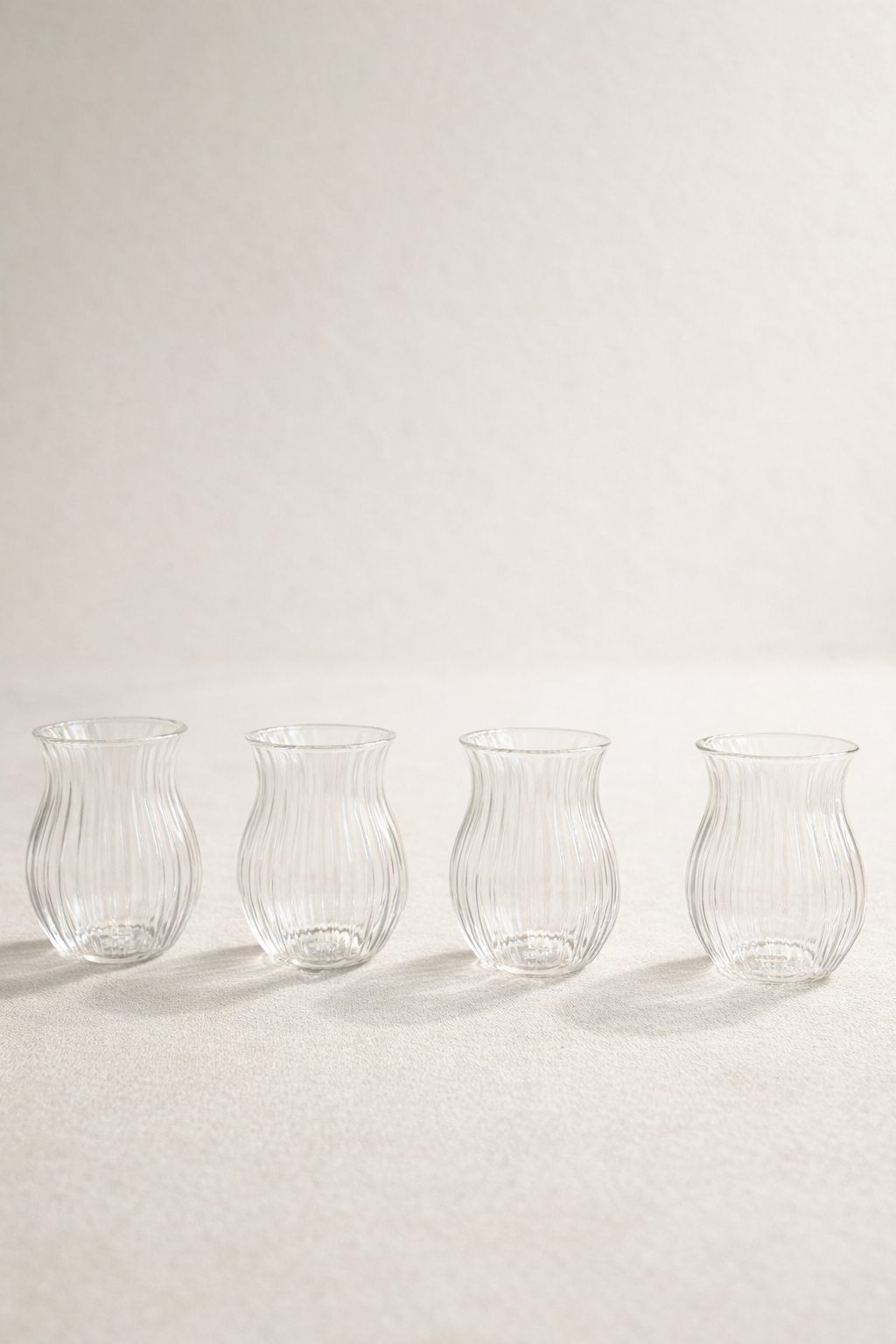 12’li 200 ML Borosilikat Çizgi Desenli Cam Diamond Bardak Seti Isıya Dayanıklı Şeffaf KW-721