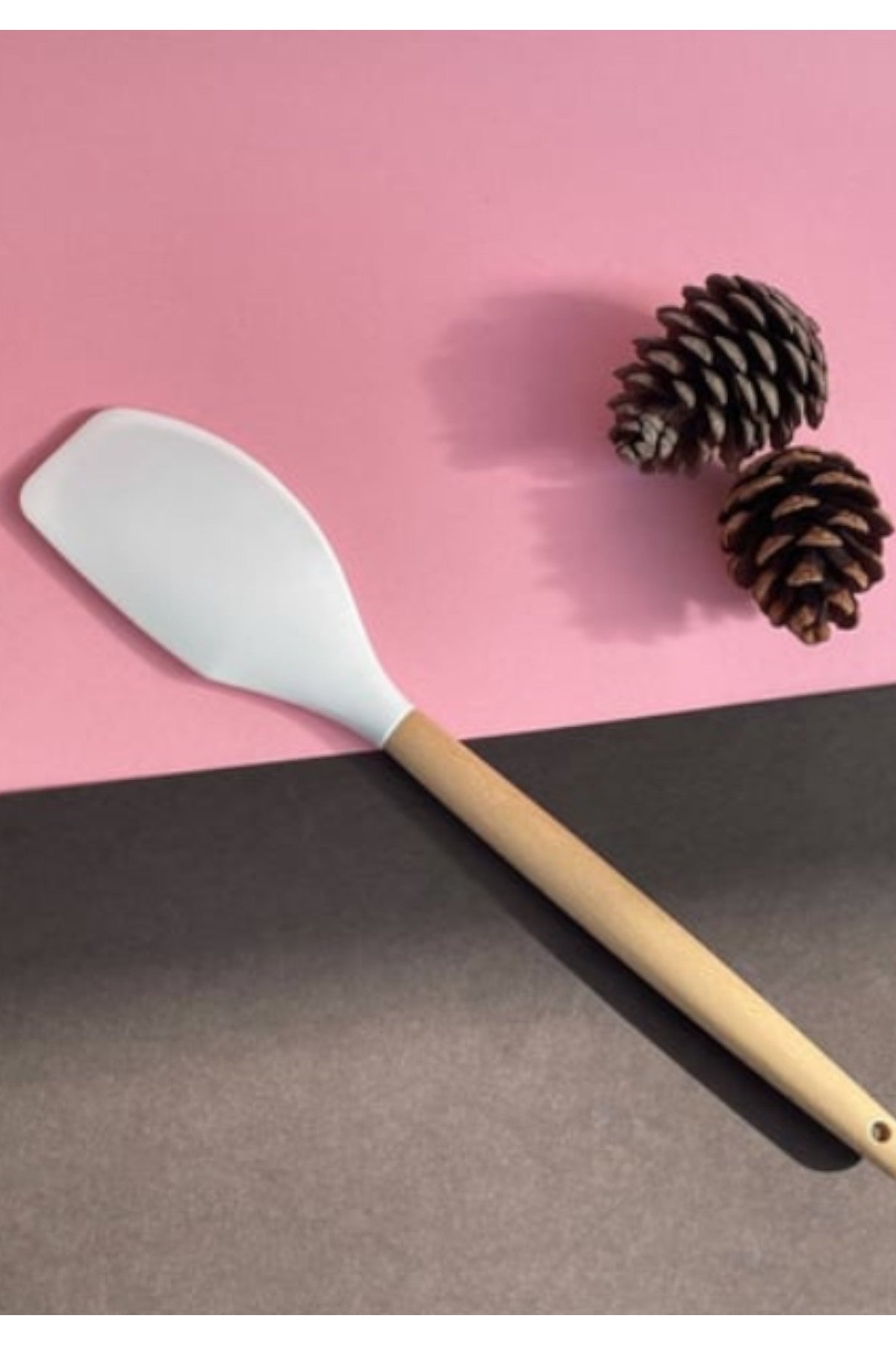 Ahşap Saplı Krem Silikon Spatula KW-223