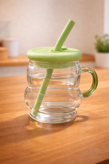 Sevimli Pipetli Şişe 750ML Günlük Kullanıma Uygun Pratik Tasarım KW-892