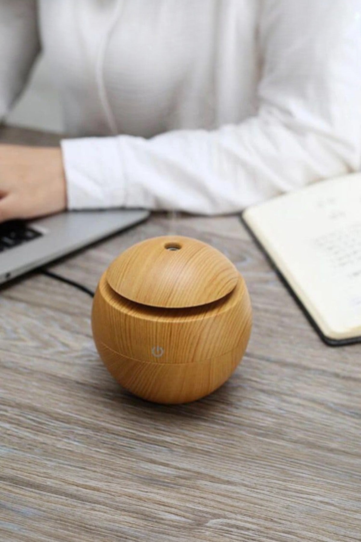 Renkli LED Işıklı Hava Nemlendirici Aromaterapi Soğuk Buhar Ahşap Görünümlü SHN-2300