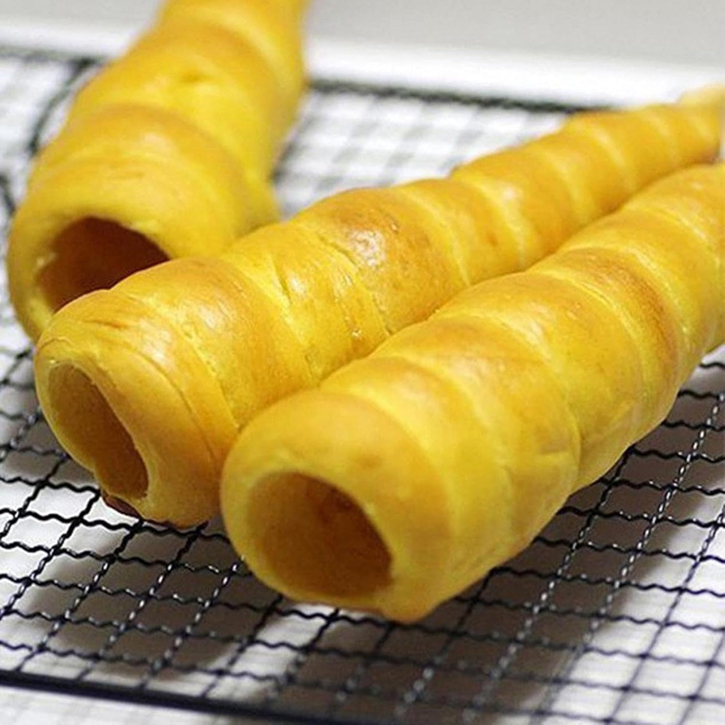 3'lü Kruvasan Kalıbı Kruvasan Hamur Kesici Şekillendirici Pratik Pasta Börek Aparatı KW-3332
