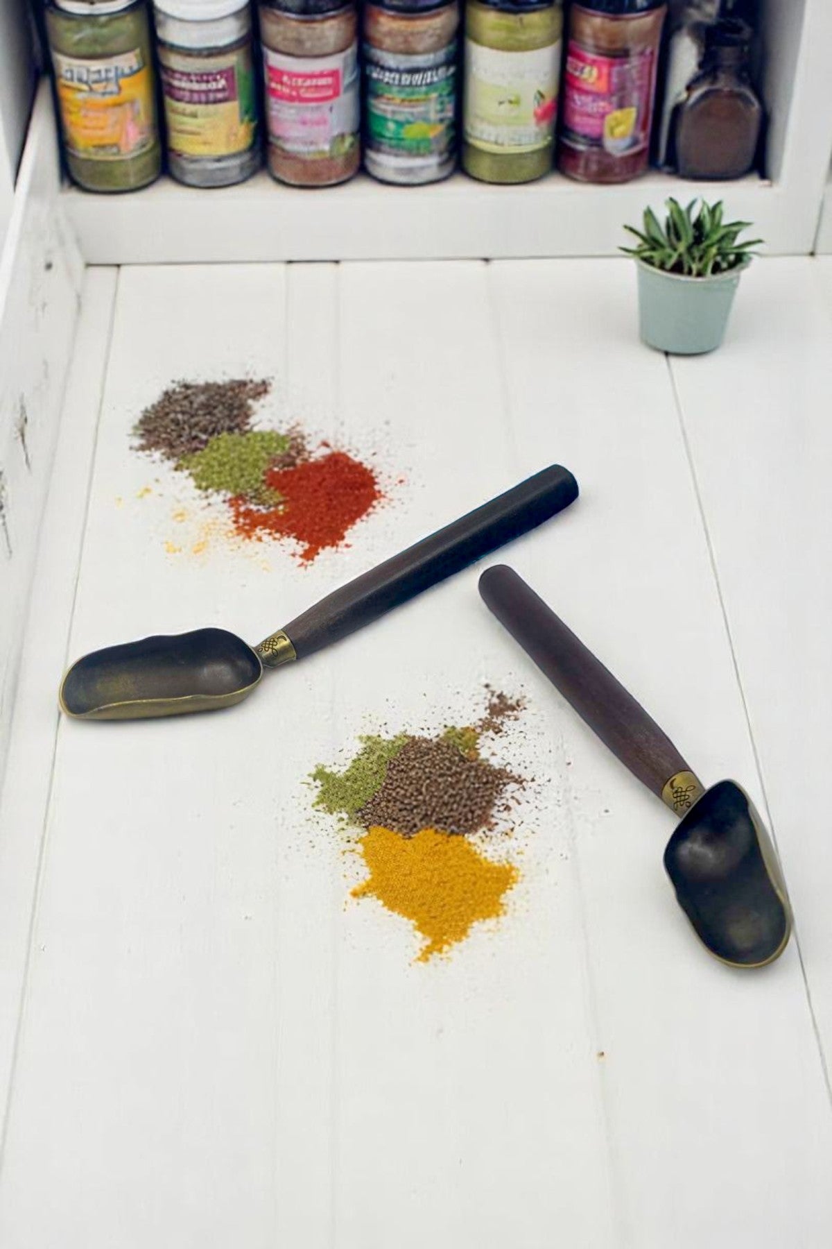 Kitchen Way İşlemeli Baharat Küreği Ahşap Saplı KW-527