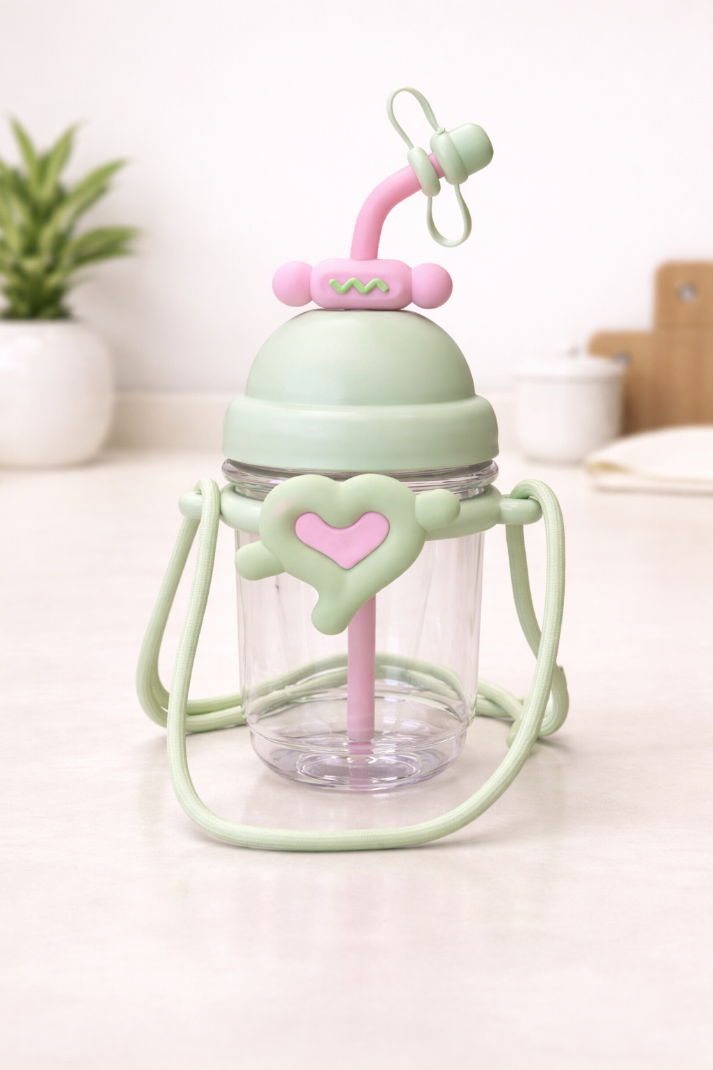 Figürlü Polikarbon Matara 800 ML BPA Free Hafif Dayanıklı Su Matarası KW-1026