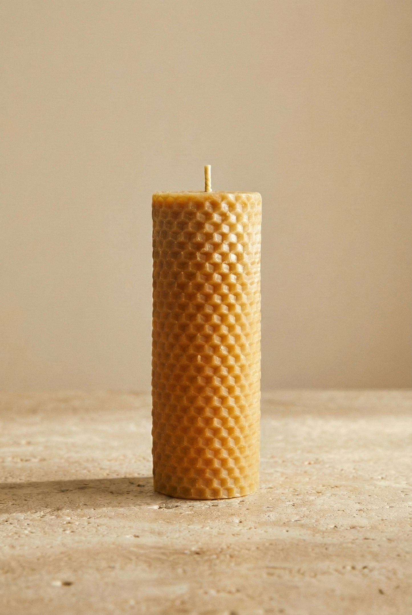 El Yapımı Bal Peteği Baton Mum Dekoratif Silindir Mum Uzun Ömürlü SHN-2044
