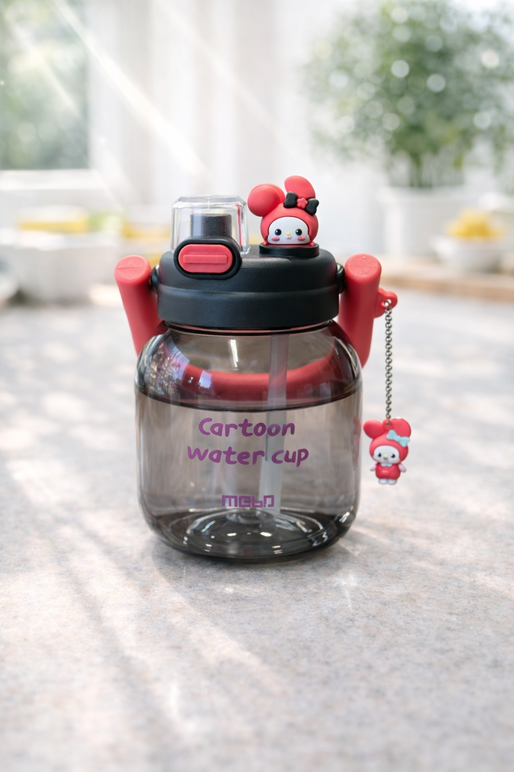 Figürlü Polikarbon Matara 850 ML BPA Free Hafif Dayanıklı Su Matarası KW-1020