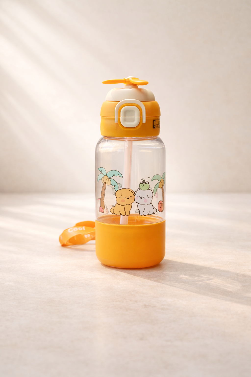 Figürlü Polikarbon Matara 680 ML BPA Free Hafif Dayanıklı Su Matarası KW-1021