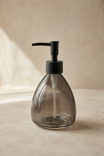 Üçgen Tasarımlı Sıvı Sabunluk  Modern Dekoratif Pompalı Sabunluk SHN-2141