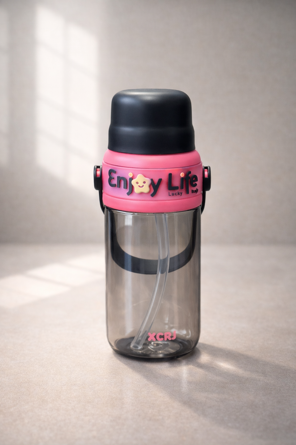 Stickerli Pipetli Kapaklı 750ML Sevimli Polikarbon Matara KW-1013